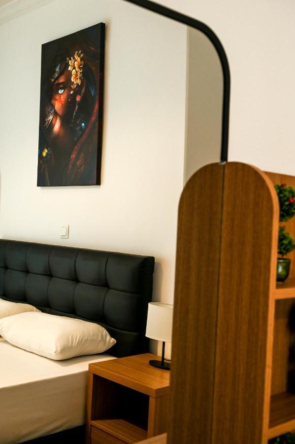 Thessaloniki Center Deluxe Apartment Luaran gambar